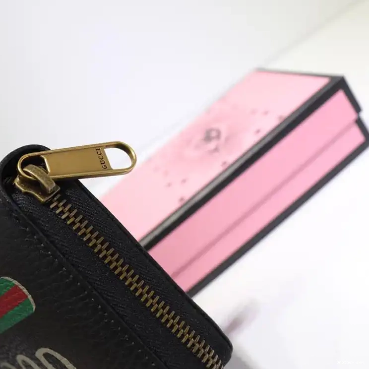 Brother sam Zip Brand 1904G0017 Handbags around Gucci wallet 0602